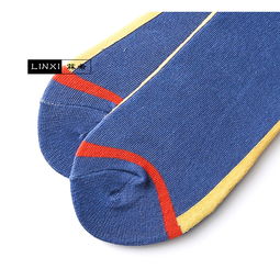 四季款潮流男女精品中筒襪 運動防臭、全棉舒適，盡顯時尚活力