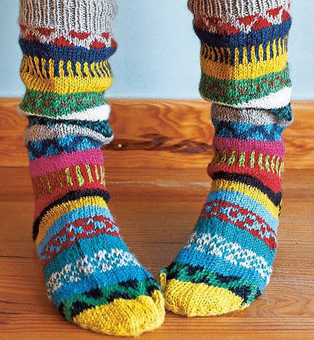 花襪與它的時尚變奏 探索相似毛襪的迷人世界